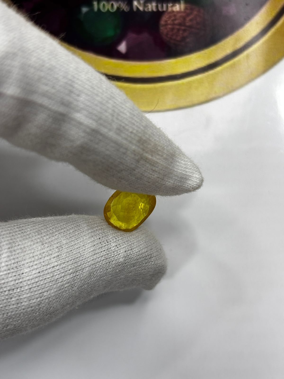 YELLOW SAPPHIRE - PUKHRAJ (BANGKOK) - 4.595 CT - Image 2