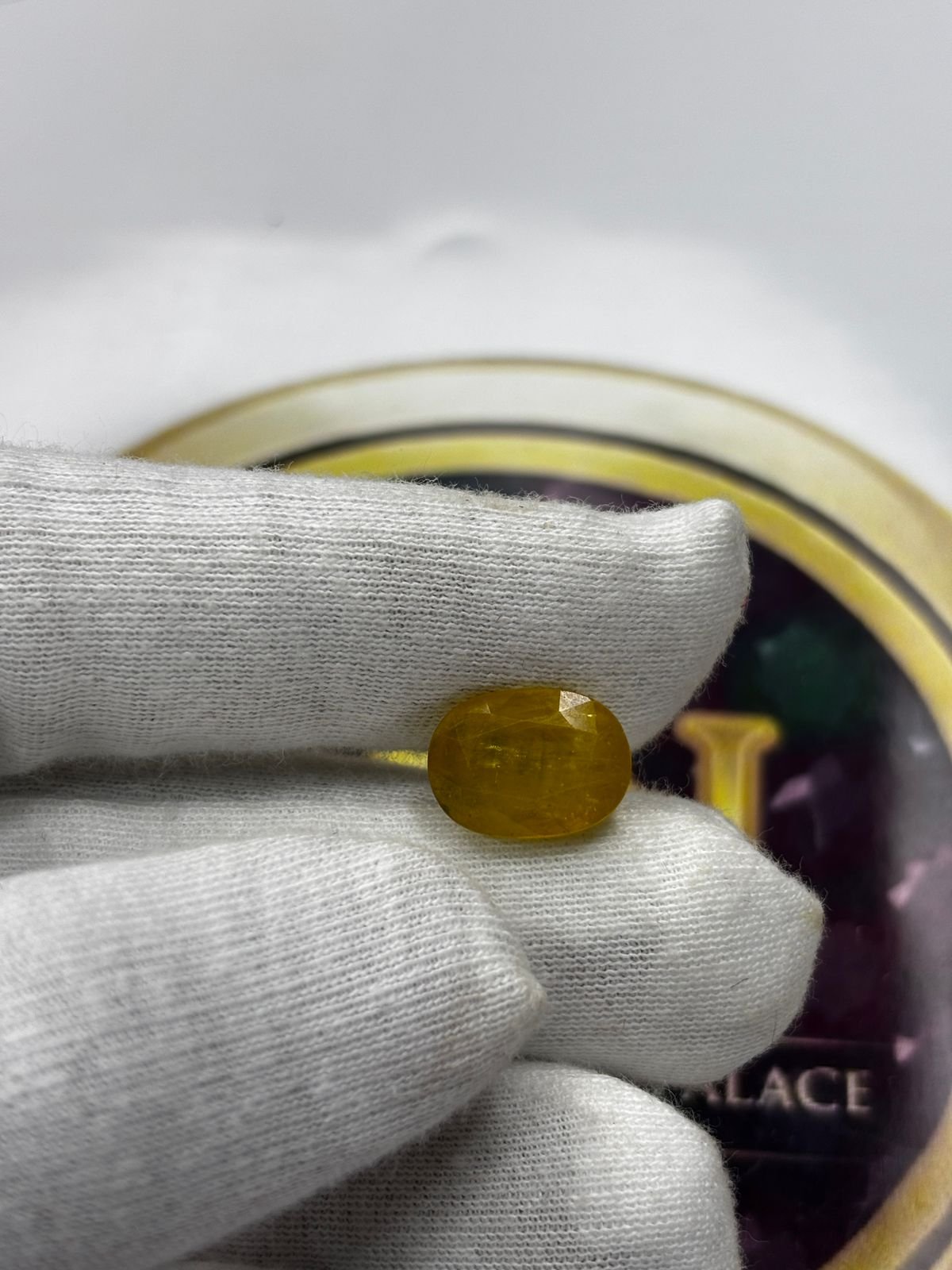 YELLOW SAPPHIRE - PUKHRAJ (AFRICAN) - 10.105 CT - Image 6