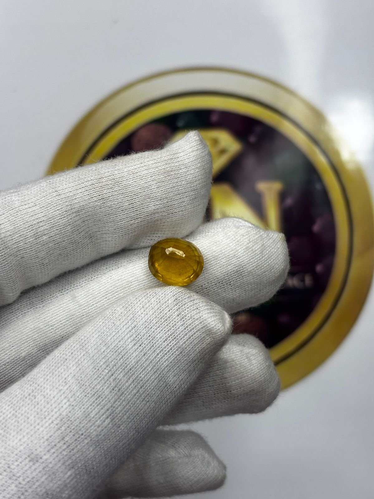 YELLOW SAPPHIRE - PUKHRAJ (AFRICAN) - 7.675 CT - Image 5