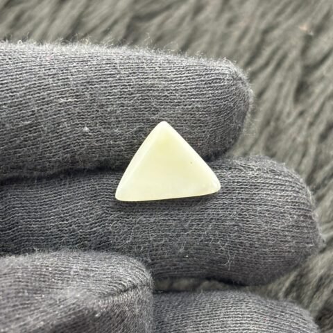 OPAL STONE - Dudhiya Patthar(Australia) - 4.400 CT